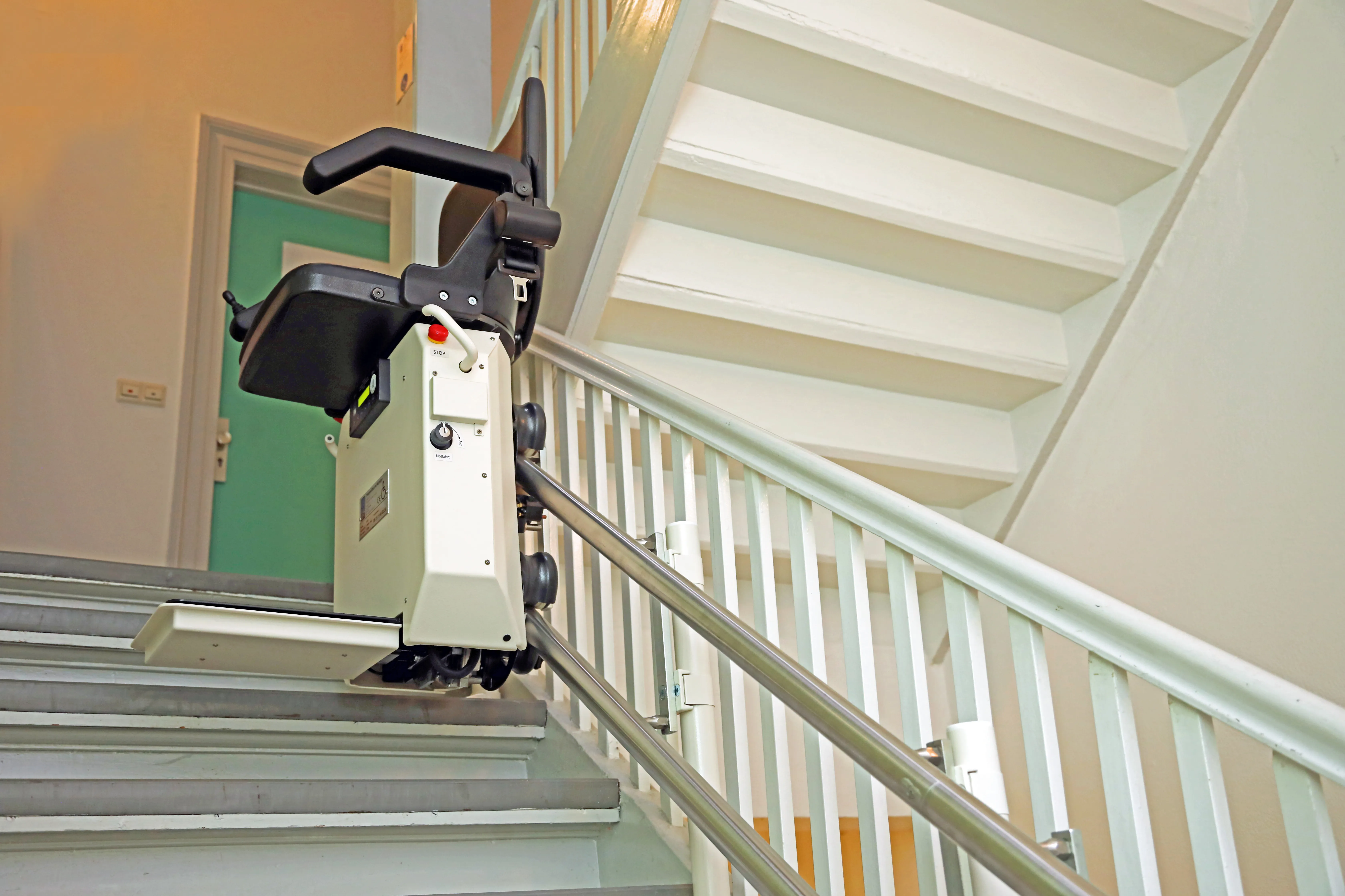 Image monte escalier 3 monte escalier 07