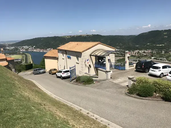 Monte Escalier 07 Monte escalier Ozon